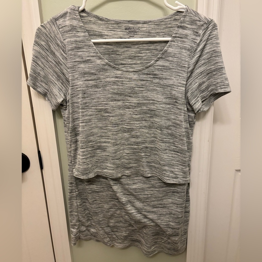 Maternity / nursing shirt lot
